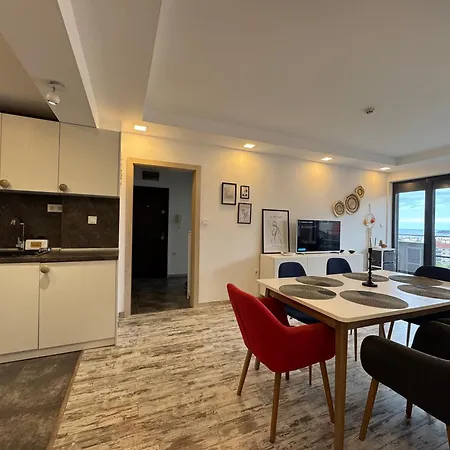 киво апарт Appartamento Sozopol